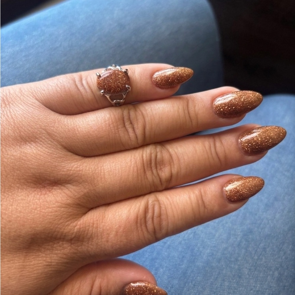 Size 6 gemstone ring silver